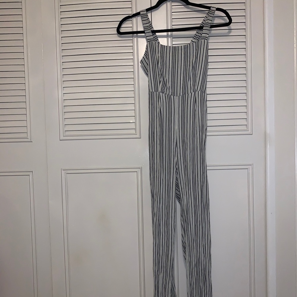 Stripped jump suit